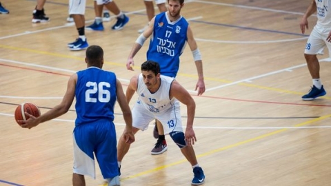 אליפות האוניברסיטאות הרביעית בכדורסל. (1).jpg
